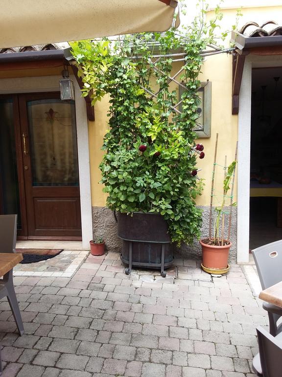 La Carbonara 6 Bed & Breakfast Bardolino Dış mekan fotoğraf